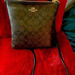 Coach crossbody handbag, excellent condition